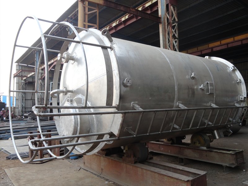 Aluminium-Storage-tank-For-98%-Pure-NITRIC-ACID